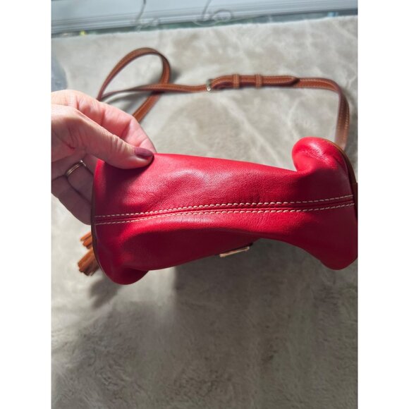 Dooney & Bourke Red Leather Crossbody Bag W/ Tassels Adjustable Strap Boutique - Picture 8 of 15
